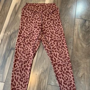 Balance cheetah leggings